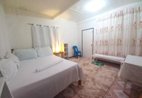 Casa de Viajeros (1st floor, spacious aircon room for 2 persons)
